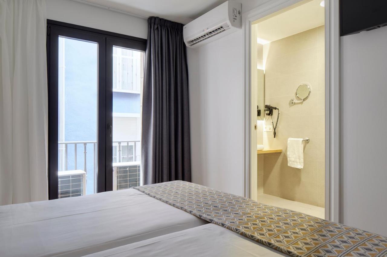 Hostal Arriazu Pamplona Dış mekan fotoğraf