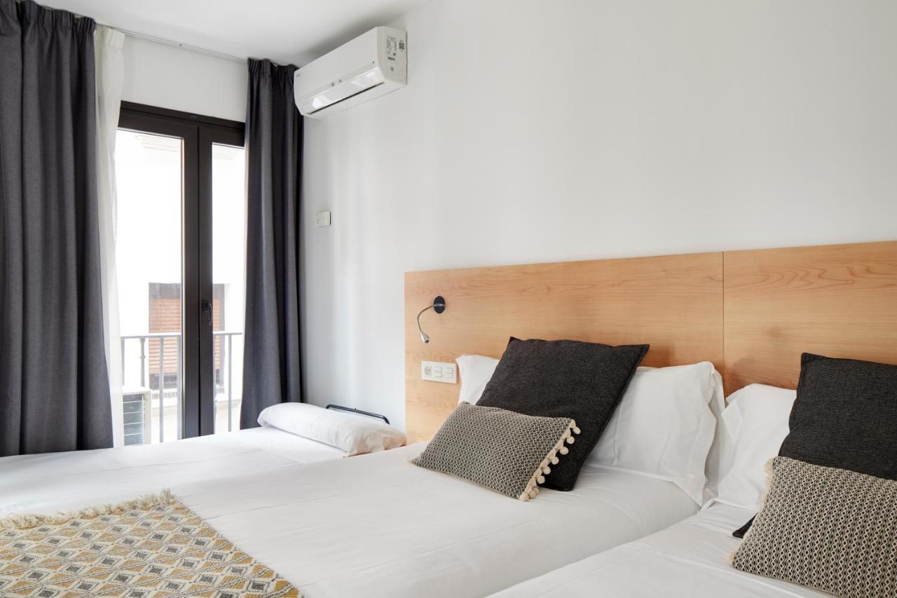 Hostal Arriazu Pamplona Dış mekan fotoğraf